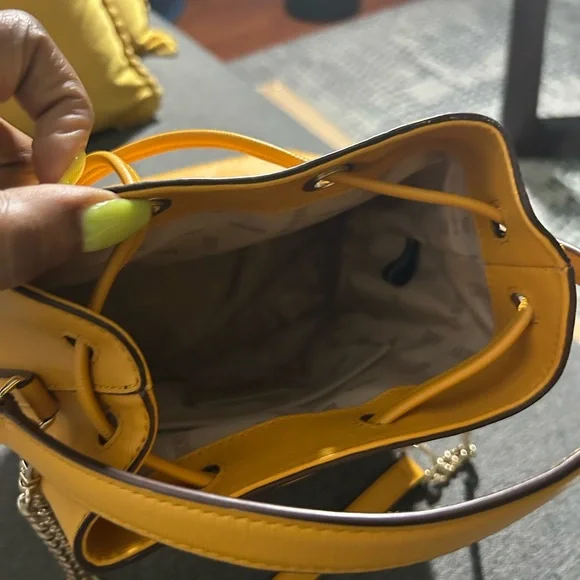 Mustard color DKNY mini hand bag. Gently used (2x)send me an offer please!! - Picture 8 of 8